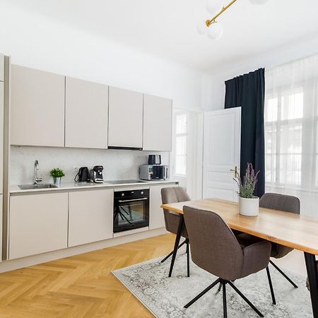 Apartment Ballgasse Luxury เวียนนา ภายนอก รูปภาพ